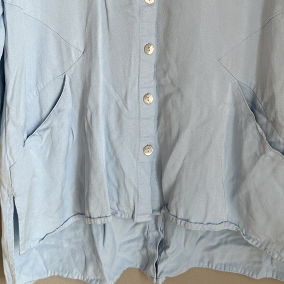 Soft Surroundings Blue Button Up Tunic Top Pockets 3/4 Sleeve Lagenlook M - Picture 3 of 8